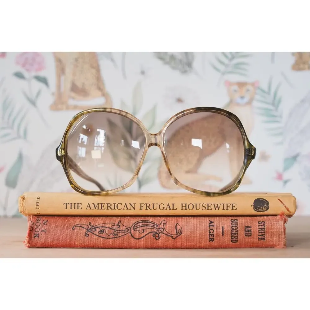 Vintage 1970s Sunglasses JACKIE Disco Retro USA Grandma Chic Beach Yacht